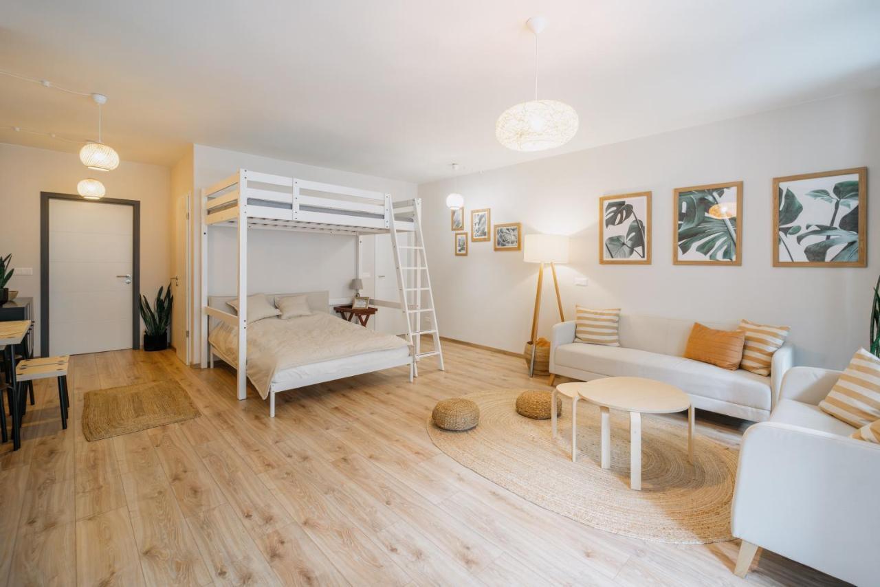 Monkey Suite Budapest Exterior photo
